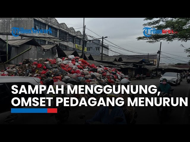 Youtube Thumnail image of : Sampah di Pasar Cimanggis Mulai 'Menggunung', Pedagang Resah Omset Terus Merosot