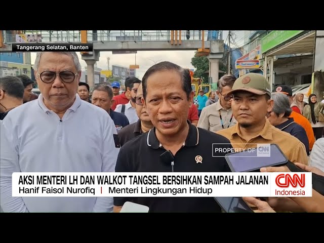Youtube Thumnail image of : Aksi Menteri LH dan Walkot Tangsel Bersihkan Sampah Jalanan