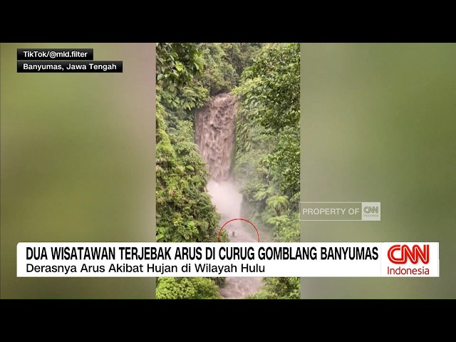 Youtube Thumnail image of : Dua Wisatawan Terjebak Arus di Curug Gomblang Banyumas